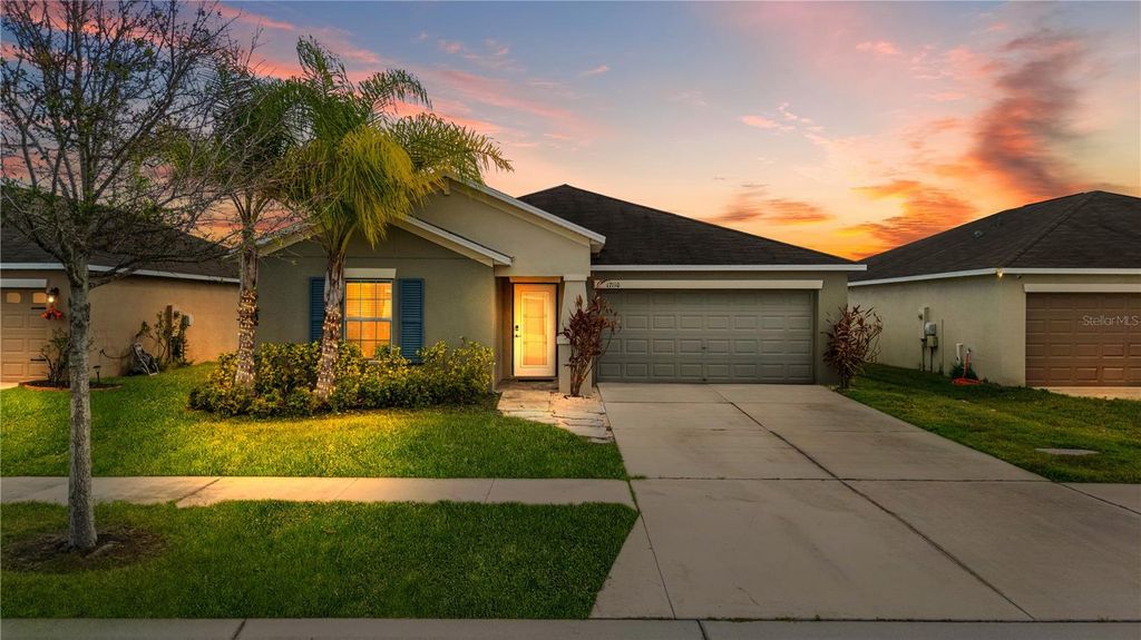 17110 WHITE MANGROVE DRIVE, Wimauma, FL 33598