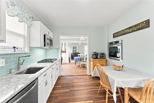 47 Friendly Road, Cranston, RI 02910