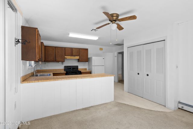 22 Encinitas Drive, Toms River, NJ 08757