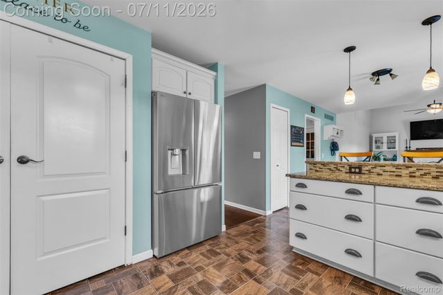 3955 Forest Edge Drive, Commerce Charter Township, MI 48382