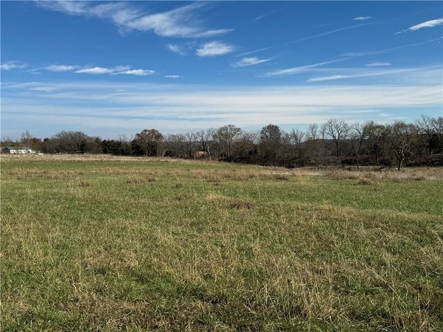 Hwy 21 N, Berryville, AR 72616
