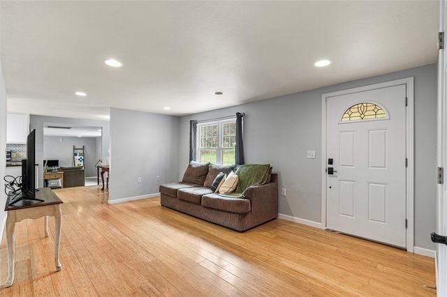 4040 Howard Porter Road, Fayetteville, AR 72703