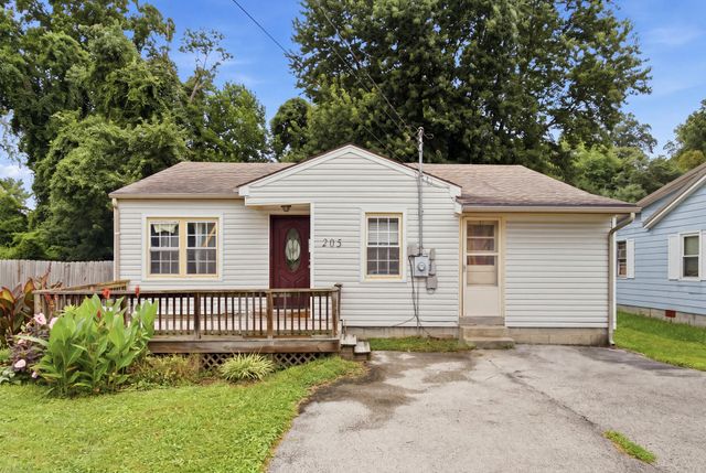 205 Dinsmore Street, Berea, KY 40403