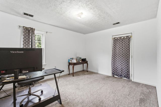 205 Dinsmore Street, Berea, KY 40403