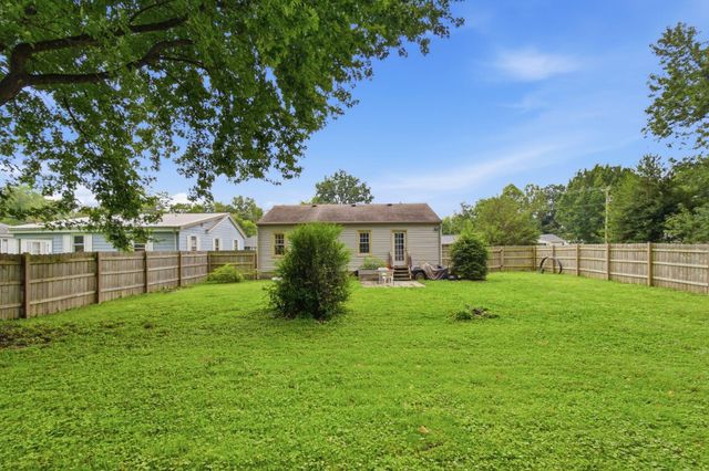 205 Dinsmore Street, Berea, KY 40403
