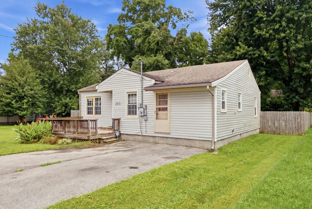 205 Dinsmore Street, Berea, KY 40403
