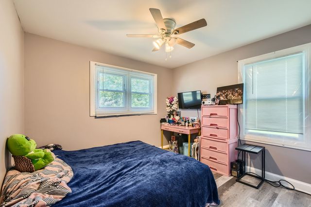 131 Sauk Trail, Park Forest, IL 60466