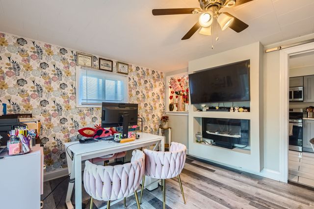 131 Sauk Trail, Park Forest, IL 60466