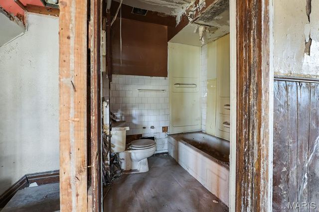 3742 California Avenue, St Louis, MO 63118