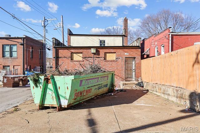 3742 California Avenue, St Louis, MO 63118