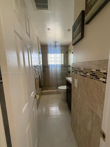 281 W 17th St 281, Hialeah, FL 33010