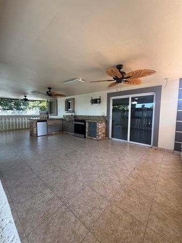 281 W 17th St 281, Hialeah, FL 33010