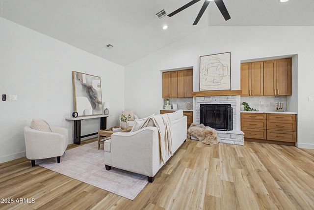 490 E SAN REMO Avenue, Gilbert, AZ 85234