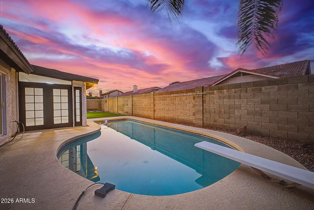 490 E SAN REMO Avenue, Gilbert, AZ 85234