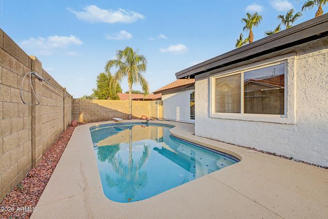 490 E SAN REMO Avenue, Gilbert, AZ 85234