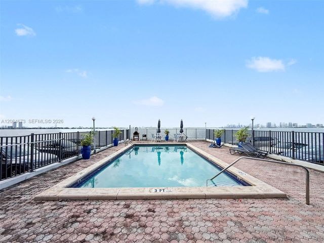 1820 S Treasure Drive 203D, North Bay Village, FL 33141