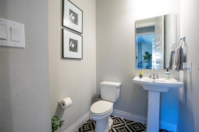 28334 Rabbitt Trail, Spring, TX 77386