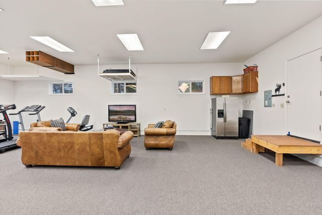 55815 Lost Rider Loop, Bend, OR 97707