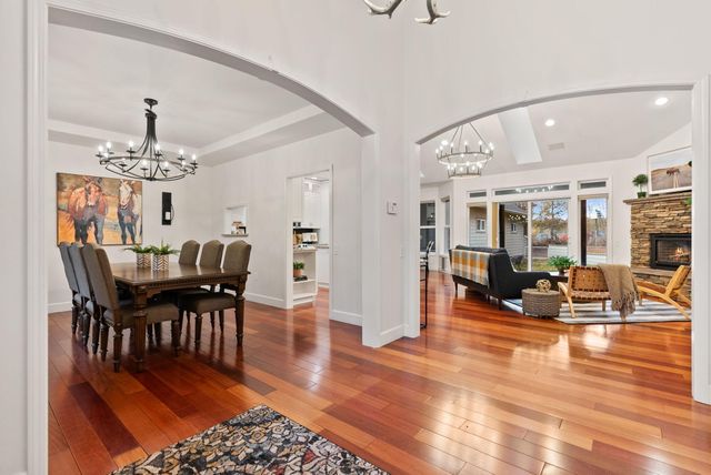 55815 Lost Rider Loop, Bend, OR 97707