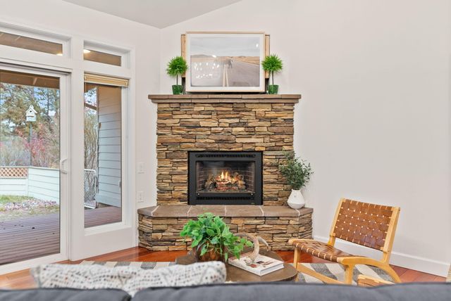 55815 Lost Rider Loop, Bend, OR 97707