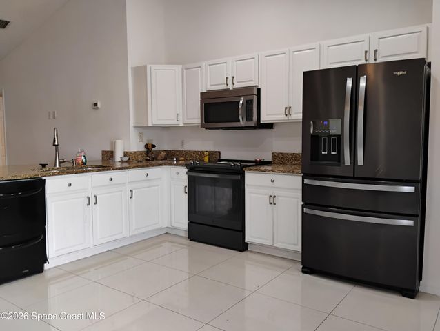 1029 Cranberry Road SE, Palm Bay, FL 32909