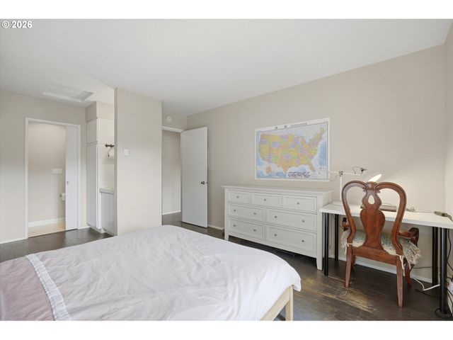 86 KINGSGATE Rd H203, Lake Oswego, OR 97035