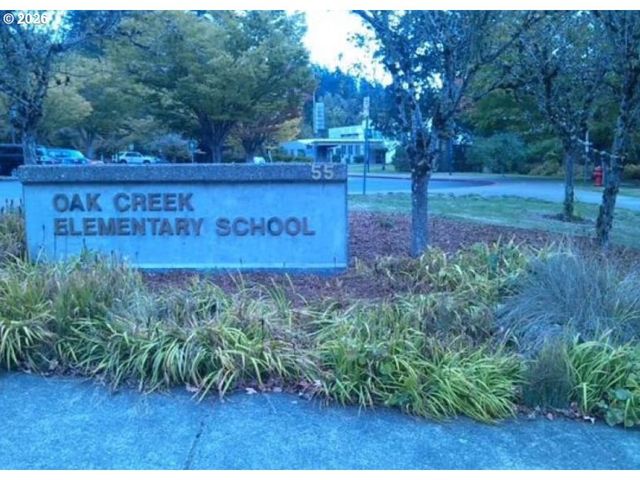 86 KINGSGATE Rd H203, Lake Oswego, OR 97035