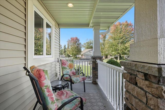 524 Cassandra Drive 44, New Richmond, WI 54017