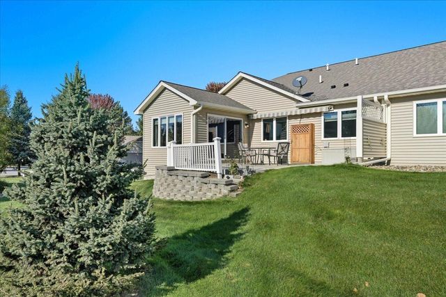 524 Cassandra Drive 44, New Richmond, WI 54017