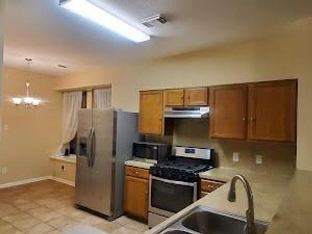 12806 Pecan Shores Drive, Houston, TX 77044