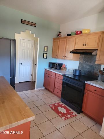 5656 S BLUM Lane, Hereford, AZ 85615