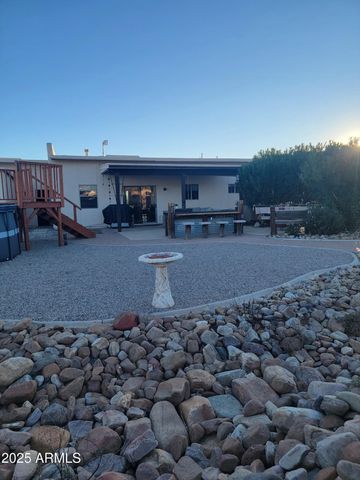 5656 S BLUM Lane, Hereford, AZ 85615