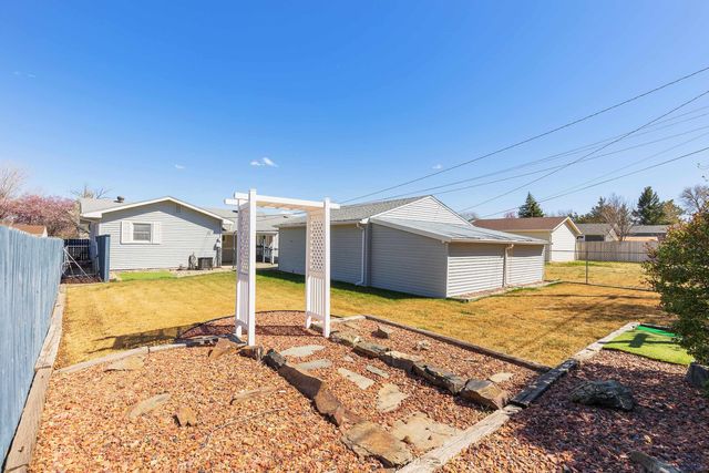 3023 OAK AVE, Rapid City, SD 57701