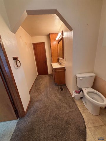 3023 OAK AVE, Rapid City, SD 57701