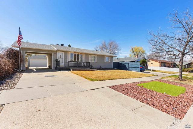 3023 OAK AVE, Rapid City, SD 57701