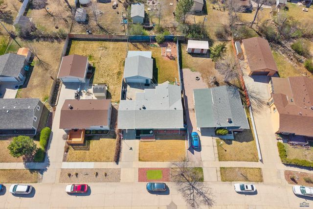 3023 OAK AVE, Rapid City, SD 57701