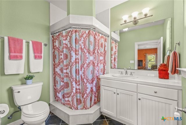 23802 Oscar Road, Spicewood, TX 78669
