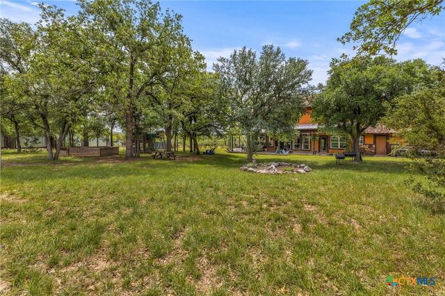 23802 Oscar Road, Spicewood, TX 78669