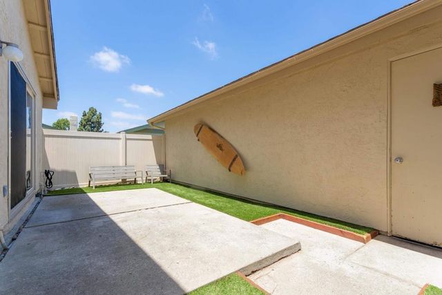3569 Guava Way, Oceanside, CA 92058