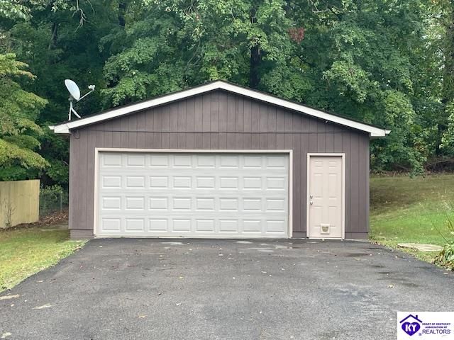3920 S Dixie Highway, Elizabethtown, KY 42701