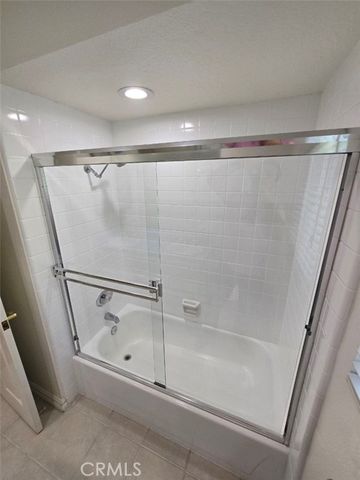 7169 Castle Peak, West Hills (los Angeles), CA 91307