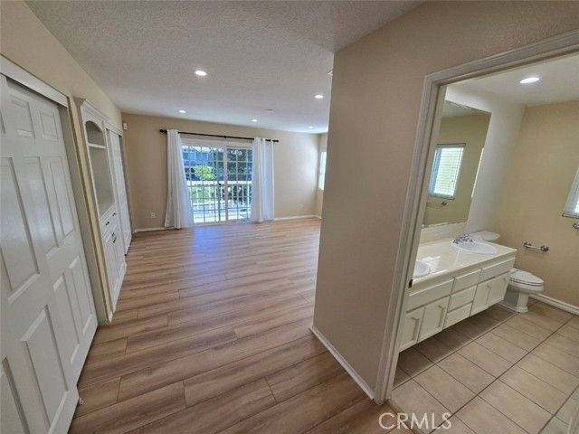 7169 Castle Peak, West Hills (los Angeles), CA 91307