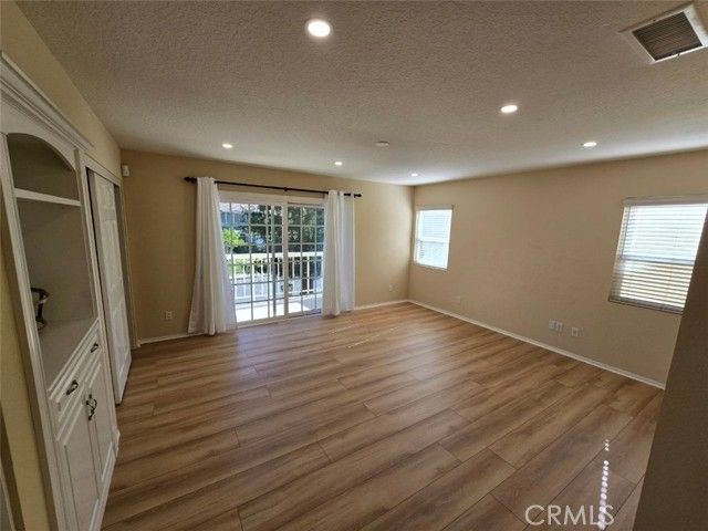 7169 Castle Peak, West Hills (los Angeles), CA 91307