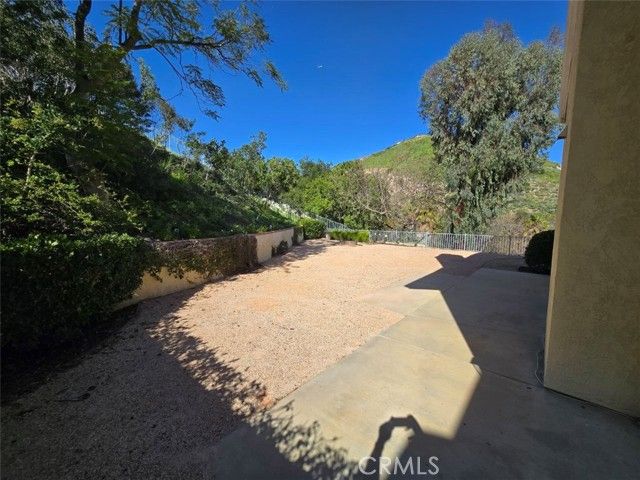 7169 Castle Peak, West Hills (los Angeles), CA 91307