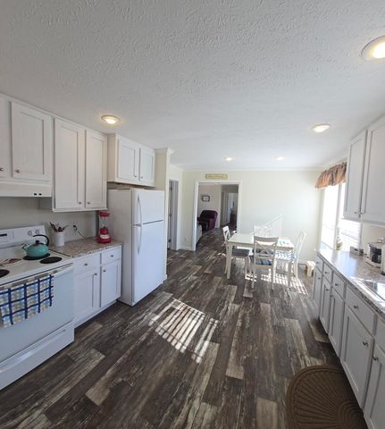 1792-A Breezy Bay Way, Mcclellanville, SC 29458