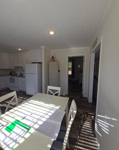 1792-A Breezy Bay Way, Mcclellanville, SC 29458