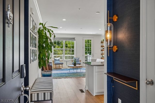 63 Sequoia Dr, Cedar Grove Twp., NJ 07009