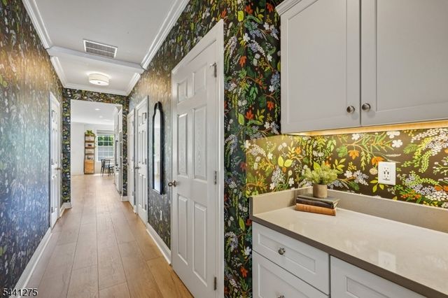 63 Sequoia Dr, Cedar Grove Twp., NJ 07009