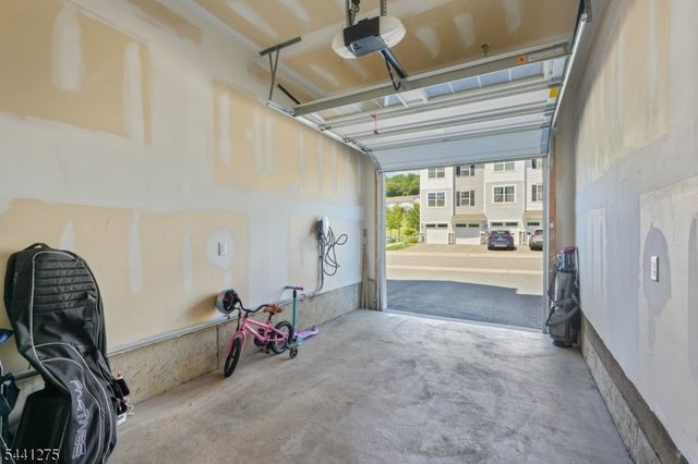 63 Sequoia Dr, Cedar Grove Twp., NJ 07009