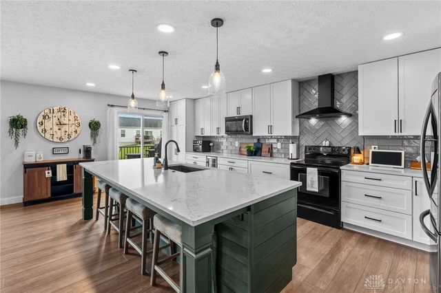 3524 Kelly Marie Way, Franklin, OH 45005
